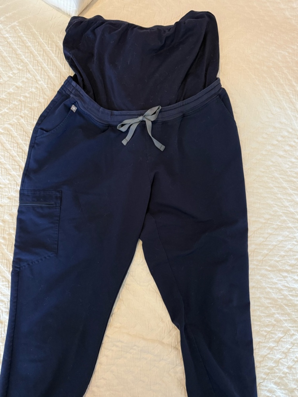 Figs Maternity Navy Jogger Scrub Pants- XL